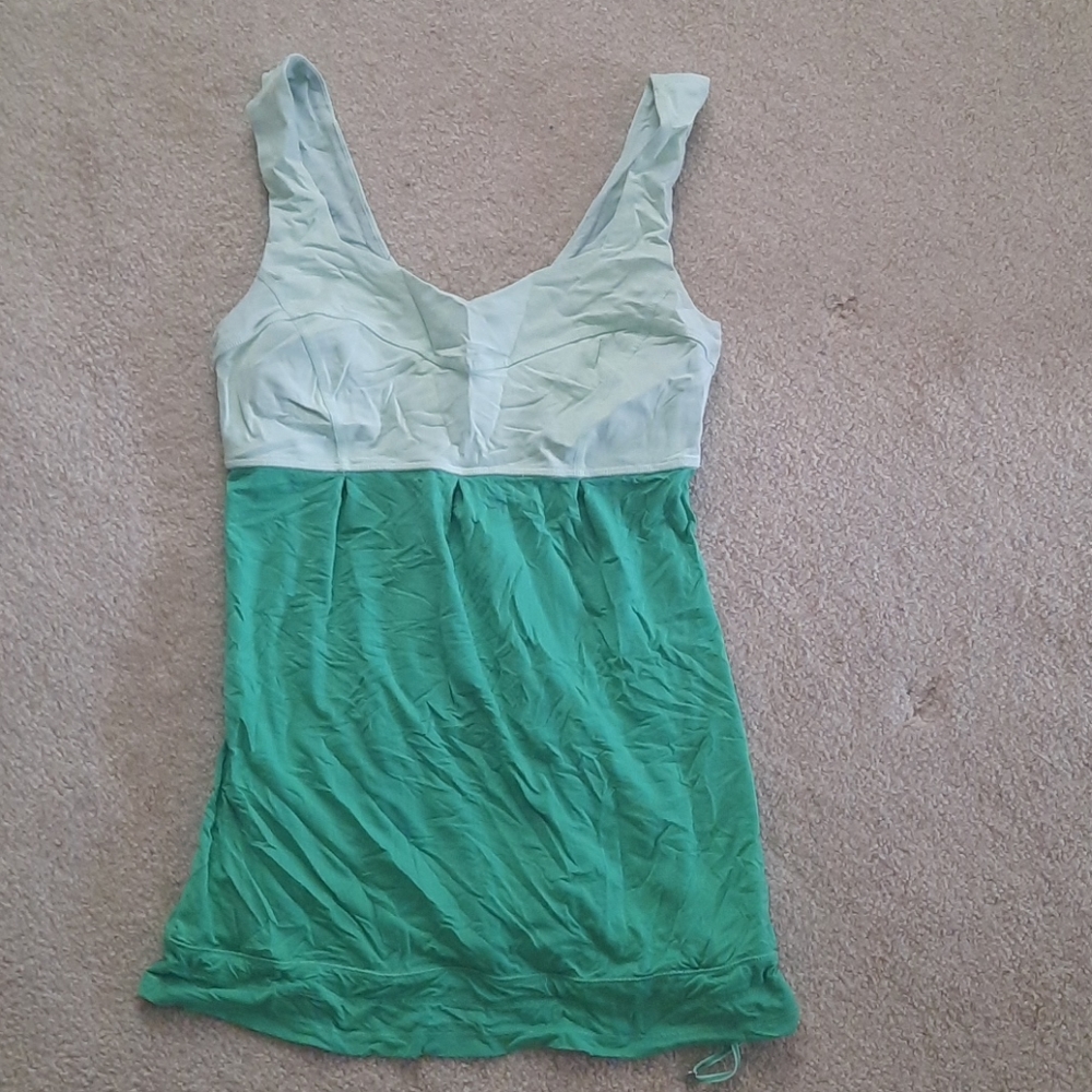 Lululemon tank‎